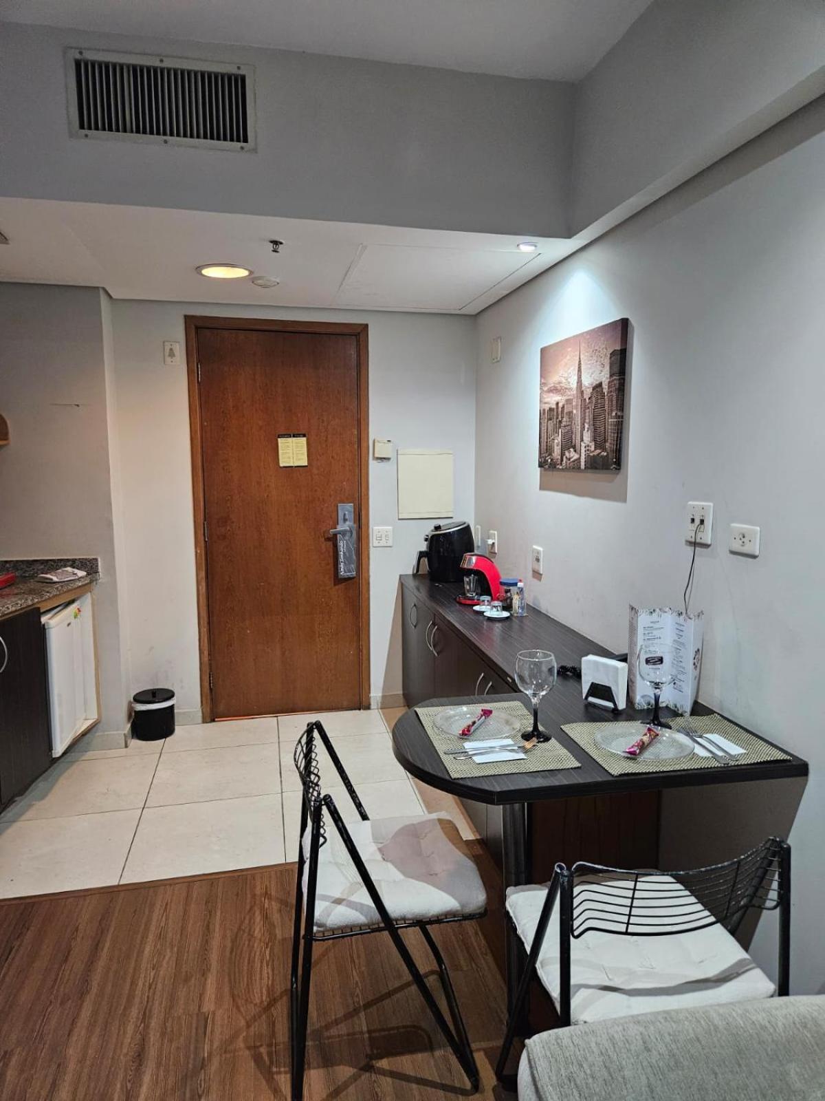 Apartment Flat Em Na Bela Vista R Maestro Cardim *